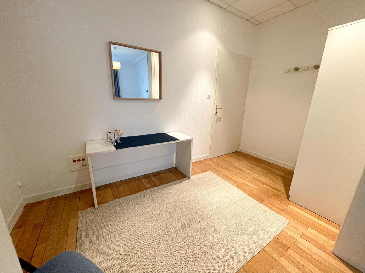 Chambres Privees -Private Room- Dans Un Spacieux Appartement - 100M2 Centre Proche Gare Mulhouse Exterior photo