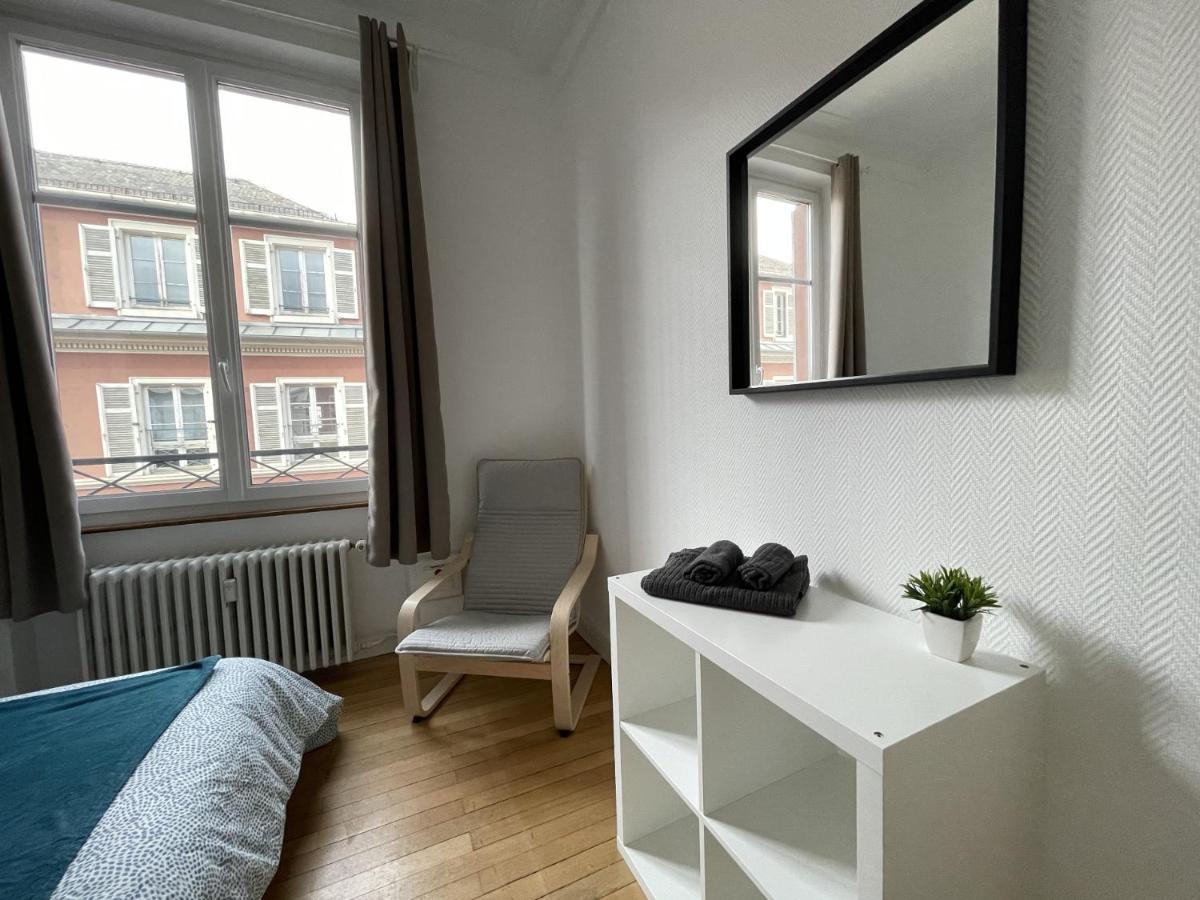 Chambres Privees -Private Room- Dans Un Spacieux Appartement - 100M2 Centre Proche Gare Mulhouse Exterior photo