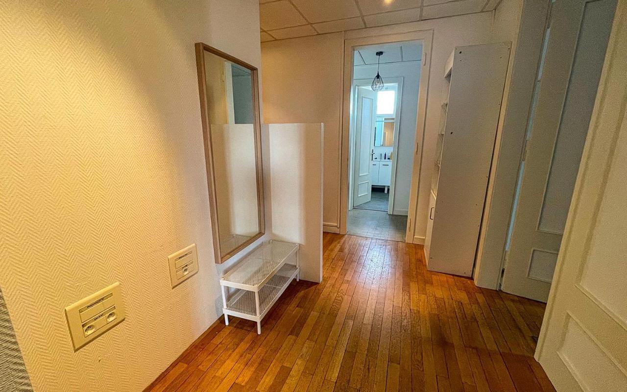 Chambres Privees -Private Room- Dans Un Spacieux Appartement - 100M2 Centre Proche Gare Mulhouse Room photo